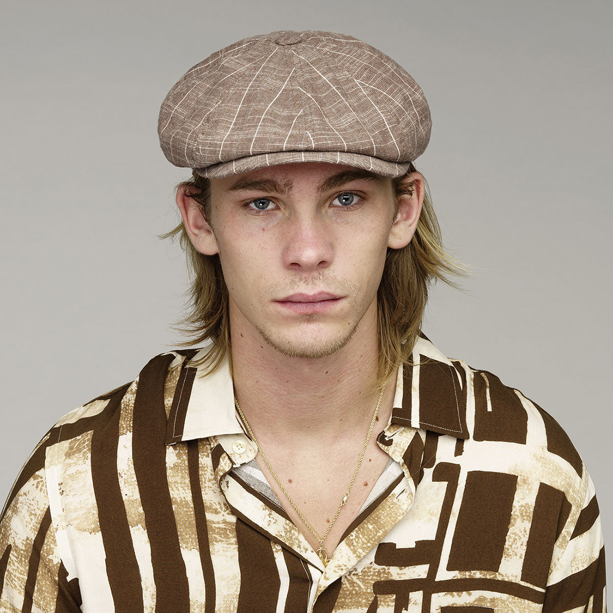 Bailey 1922 Helios Newsboy - Image 2