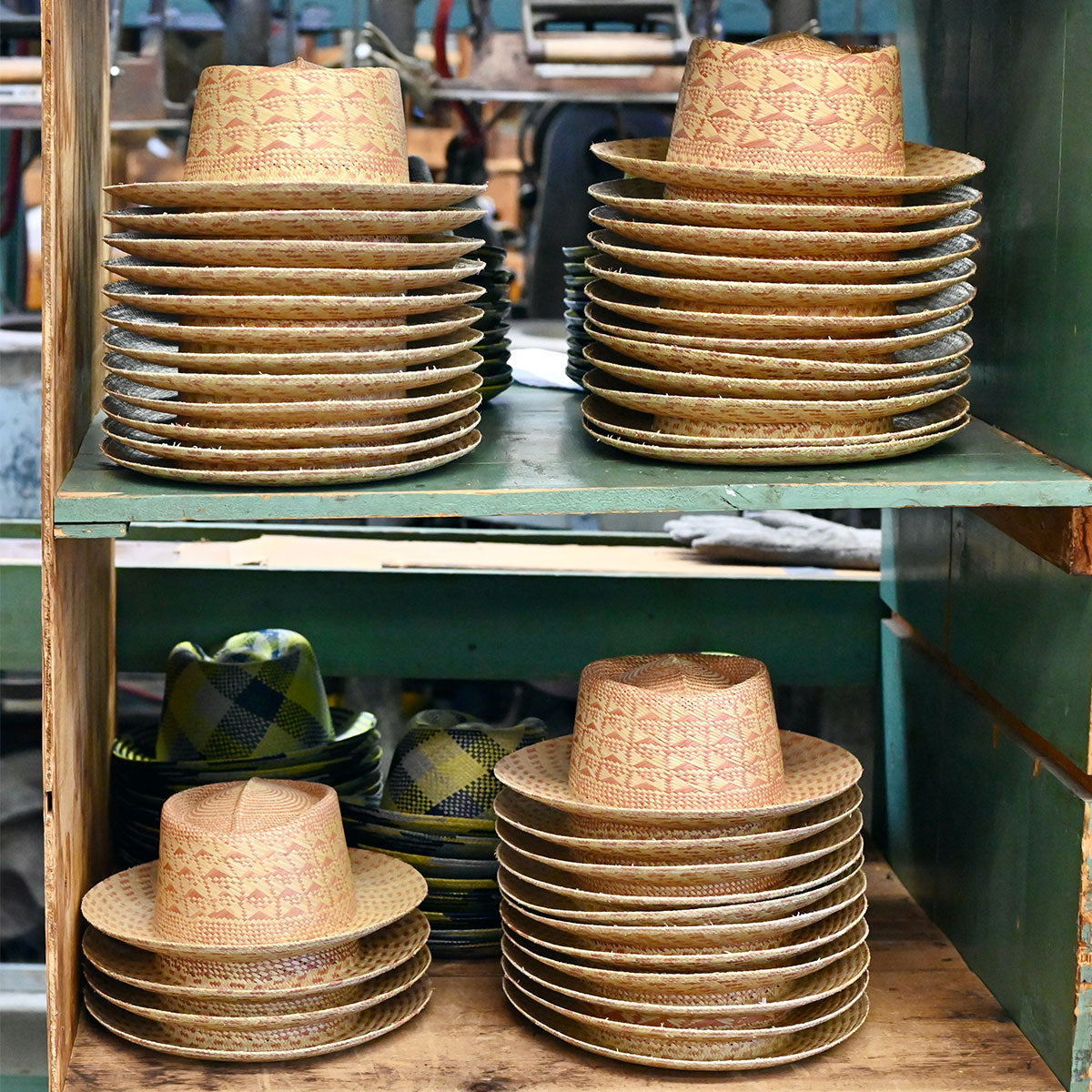 Trimmed & Crowned 305S Pork Pie - Image 2