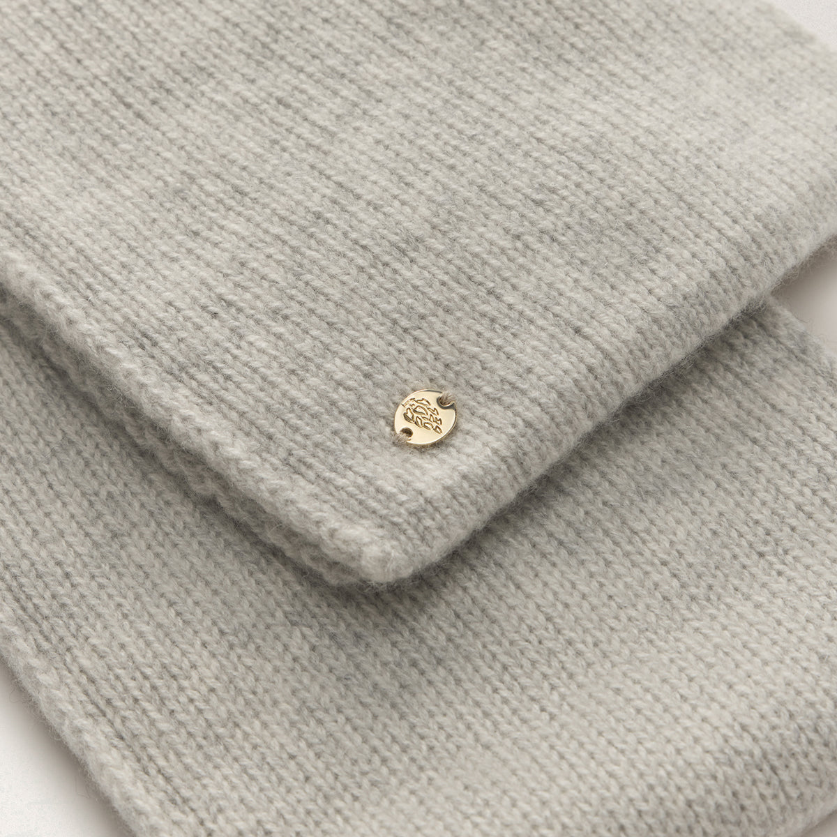 Agnes Cashmere Scarf - Image 3