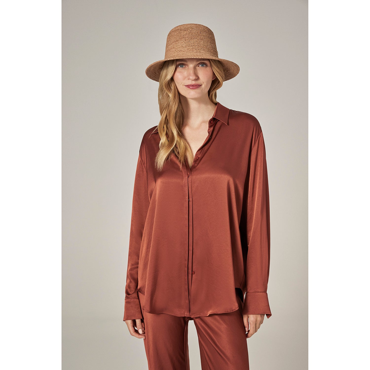 Esther Bucket - Image 5