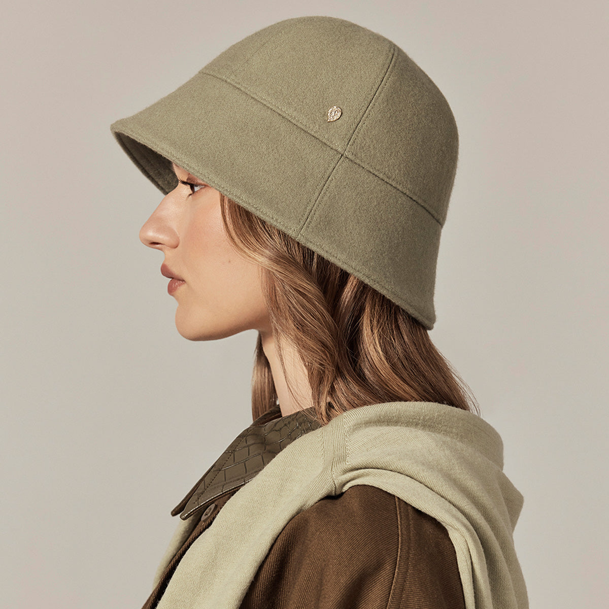 Zahara Wool Cloche - Image 4