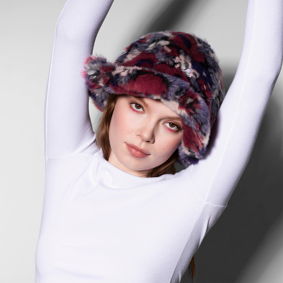 Faux Fur Casual - Image 4