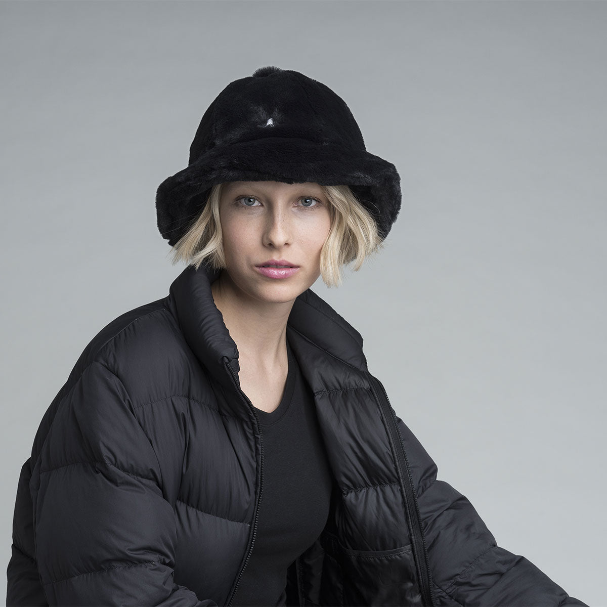 Faux Fur Casual - Image 3